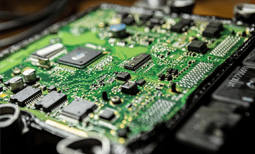 ECU (Engine Control Unit)