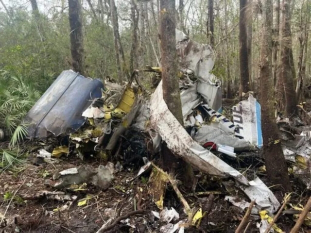 Accident report detailing the crash of a Cessna 208A Cargomaster (N40EA) on February 14, 2025, near Cody’s Corner, Florida. The report includes details on the aircraft’s departure from Sebastian-Roseland Municipal Airport, its loss of contact with air traffic control, and the discovery of the wreckage in a densely wooded area. Investigative efforts by the Flagler County Sheriff’s Office, FAA, and NTSB are discussed, along with potential causes under review, including mechanical failure, medical incapacitation, or environmental factors. The report also includes statements from Eagle Air Transport and authorities overseeing the investigation.